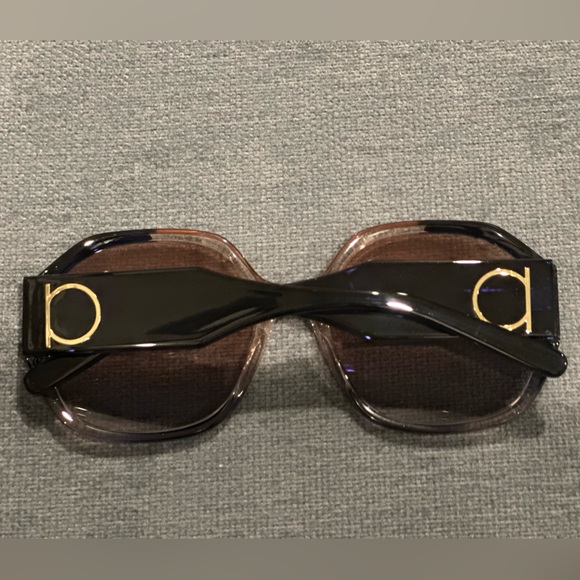 Salvatore Ferragamo Butterfly Full Rim Sunglasses main image 4